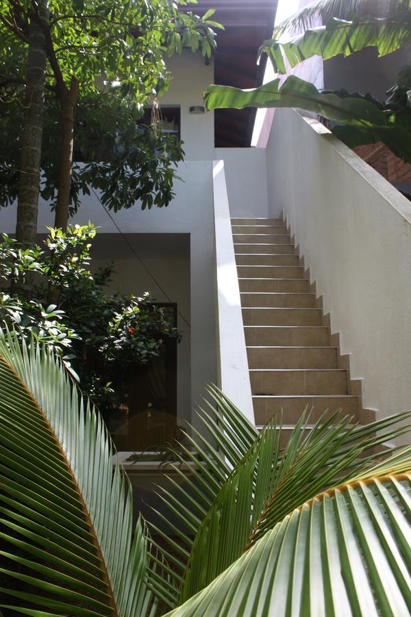 Hotel Aliya Lanka Beruwala Exterior foto