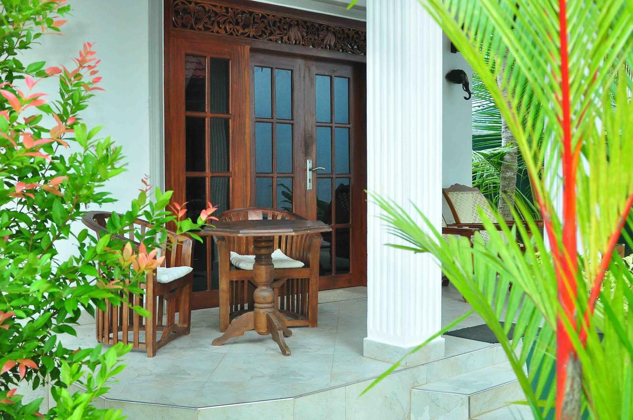 Hotel Aliya Lanka Beruwala Exterior foto
